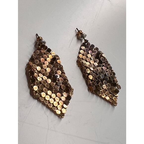 RAD Vintage 80's Gold-Tone Mesh Statement Bib Earrings, Unsigned - Picture 2 of 8